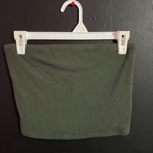 Green crop top